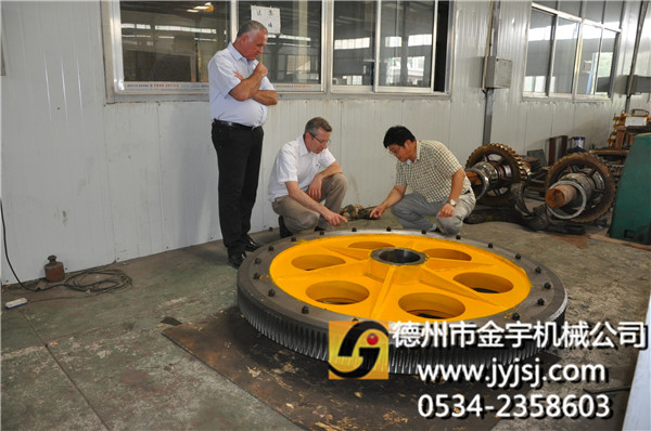 減速機(jī),減速器,蝸輪蝸桿減速機(jī),蝸輪蝸桿副,蝸輪減速機(jī),蝸桿減速機(jī),平面二次包絡(luò)減速機(jī),包絡(luò)減速機(jī),非標(biāo)減速機(jī),減速機(jī)型號(hào),RV精密減速機(jī),雙導(dǎo)程精密蝸輪蝸桿副,微型減速機(jī),礦山用減速機(jī),鋼廠專用減速機(jī),硬齒面減速機(jī),立式減速機(jī),臥式減速機(jī),圓弧齒蝸輪蝸桿減速機(jī),切紙機(jī)專用減速機(jī),輪胎定型硫化機(jī),金宇減速機(jī)